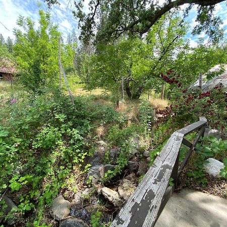 Vans Yosemite Garden Cottage Groveland Exterior photo